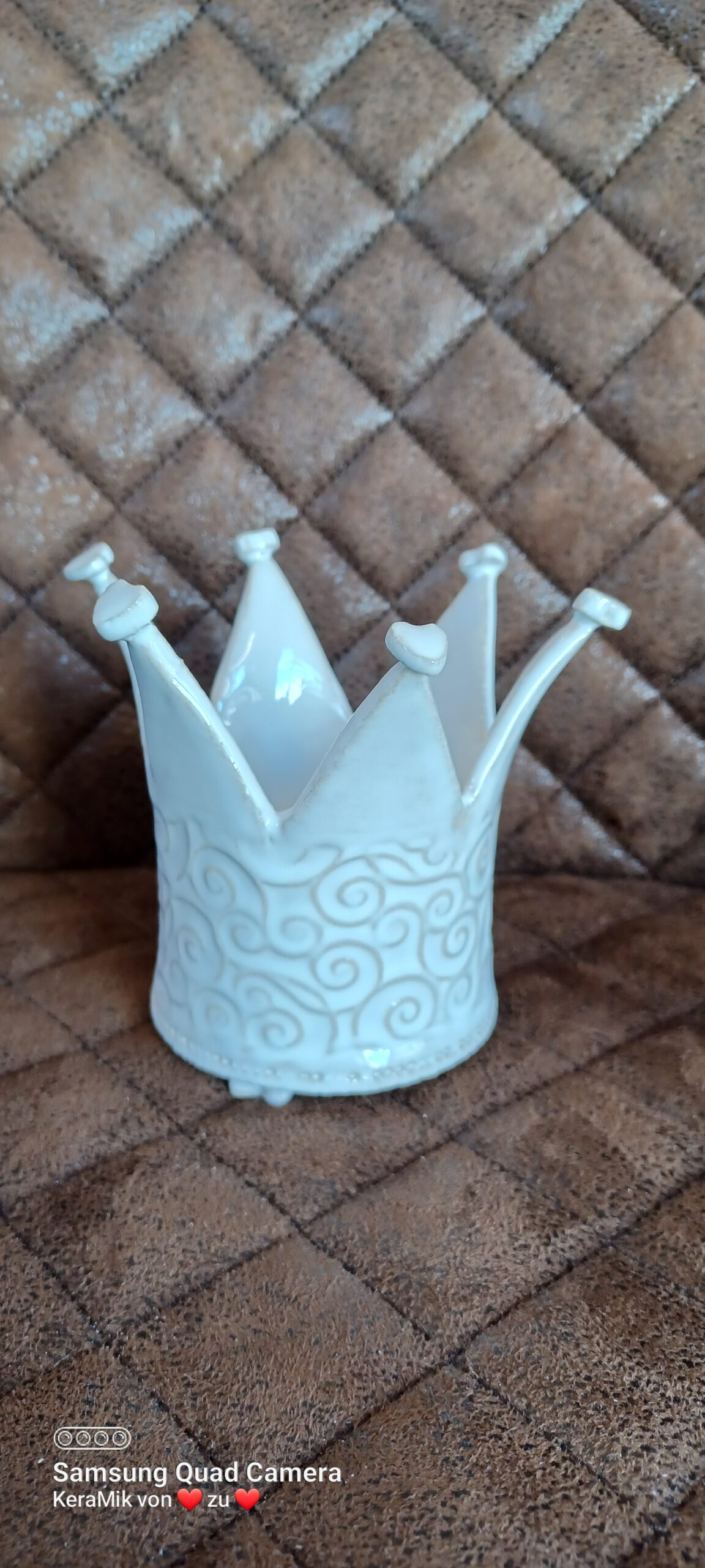 Krone, Keramik Krone, weißer Kronen Teelichthalter, handgefertigte Keramikkrone, KeraMik von Herz zu Herz