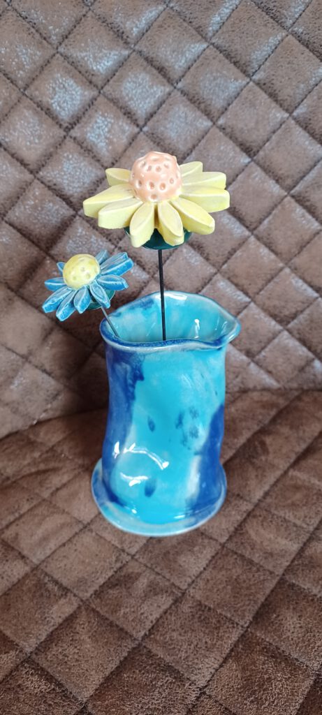 Vase, Keramik Vase in blau, individuelle handgefertigte Vase in Blautönen, KeraMik von Herz zu Herz