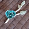 filigran getöpferter Rosen Ast, Rose, Rosen Ast, Keramik Rosen Ast, originelle Keramik Kunst, Clay Artist, Amethyst farbige Rose, immer blühende Rose, handgefertigte See blau farbige Rose, KeraMik von Herz zu Herz